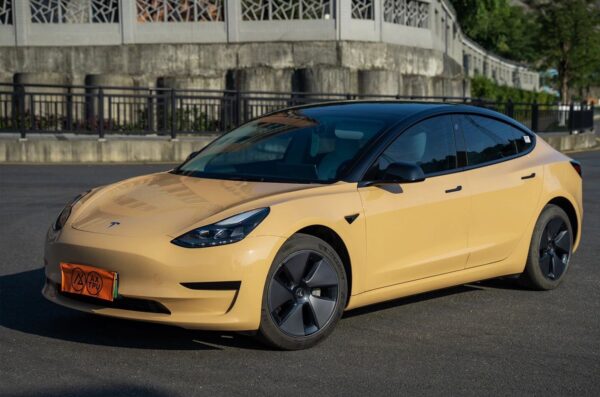 Gloss Dune Yellow Car Body Color Change Vinyl Wrap